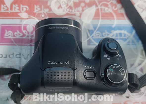 H300 Camera with 35x Optical Zoom